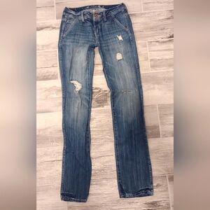 American Eagle Distressed Blue Jeans